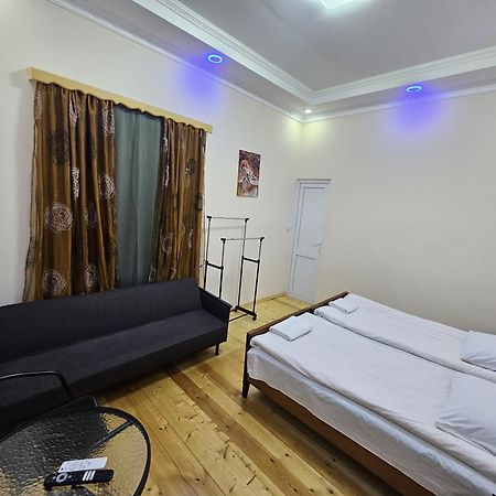 Guesthouse Luka คูทายสิ ภายนอก รูปภาพ