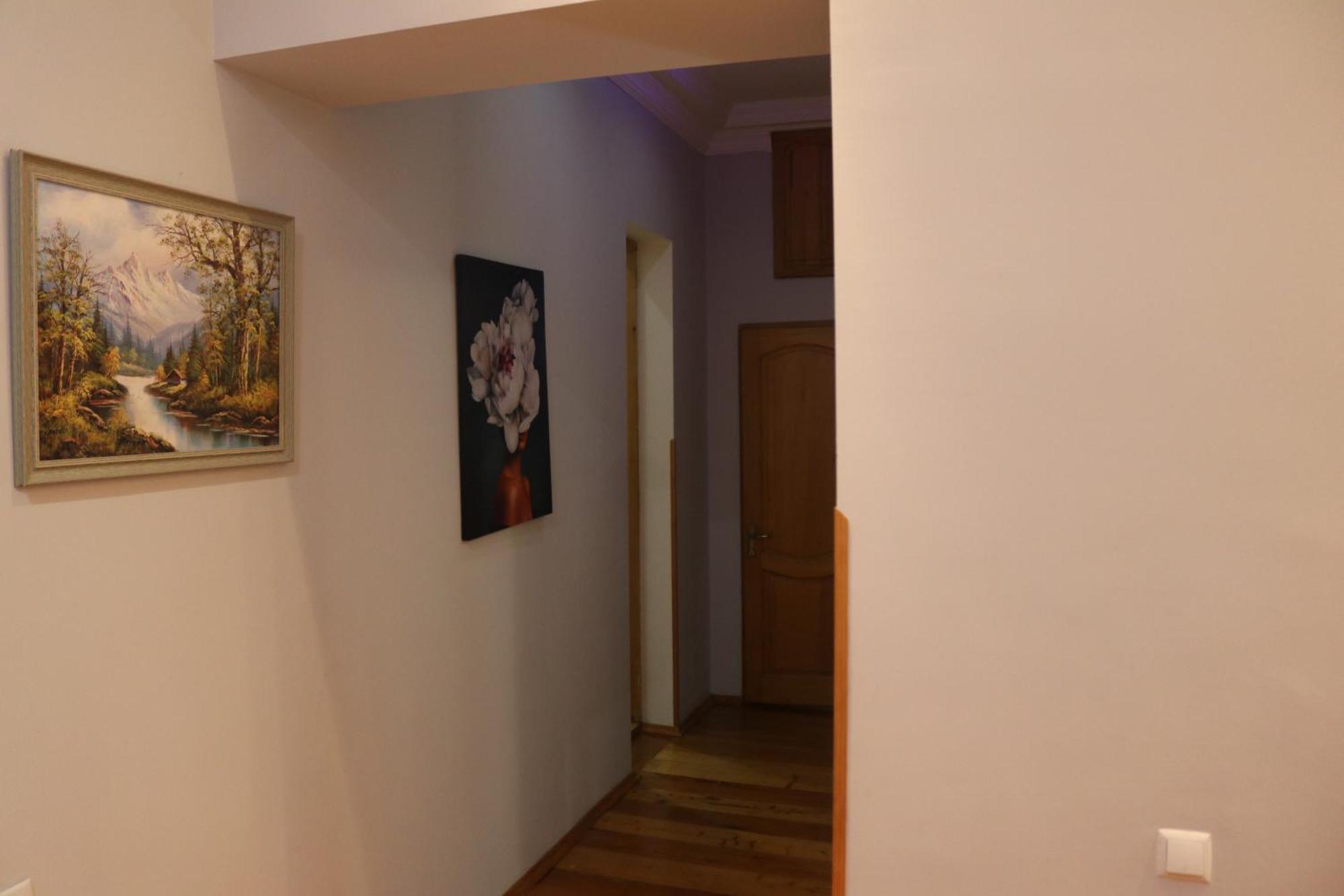 Guesthouse Luka คูทายสิ ภายนอก รูปภาพ