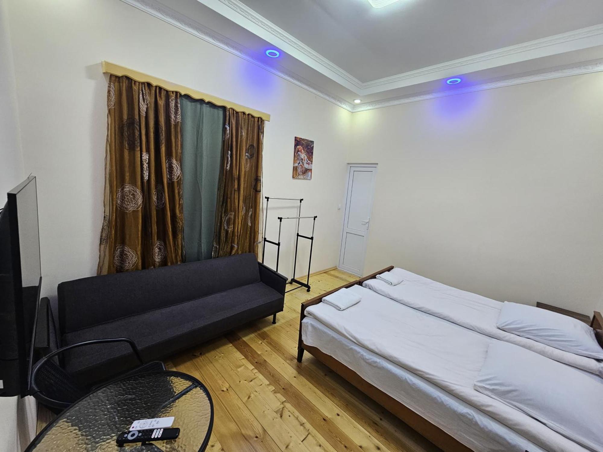 Guesthouse Luka คูทายสิ ภายนอก รูปภาพ