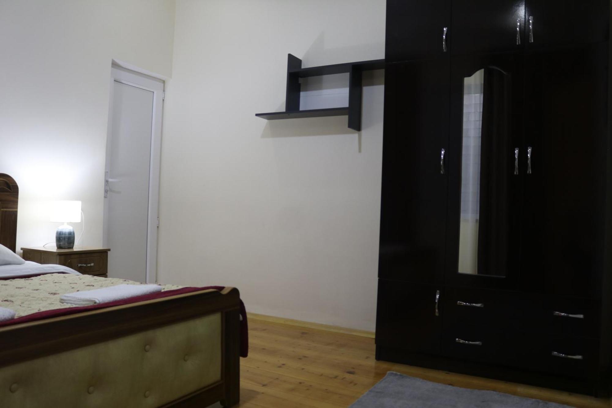 Guesthouse Luka คูทายสิ ภายนอก รูปภาพ